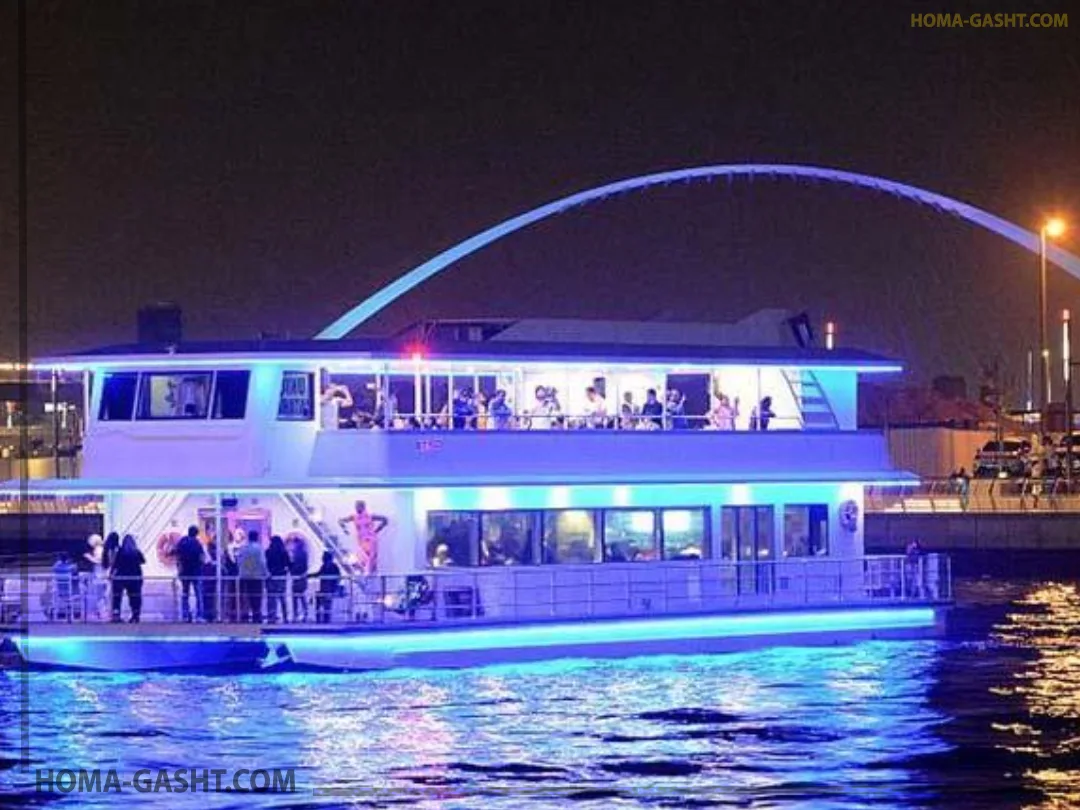 Dubai catamaran ship کشتی کاتاماران دبی