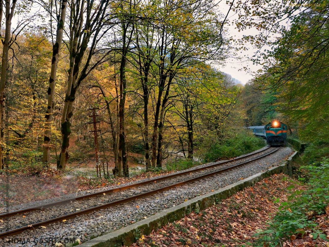 ایستگاه راه آهن شیرگاه