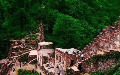 تعطیلات کجا بریم؟ سفر به شمال ایران حتی بدون خودروی شخصی